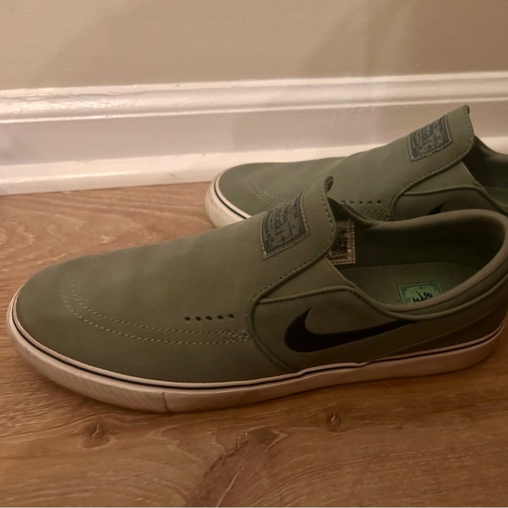 Nike SB Janoski+ Slip Clay Green Navy Suede Size 8